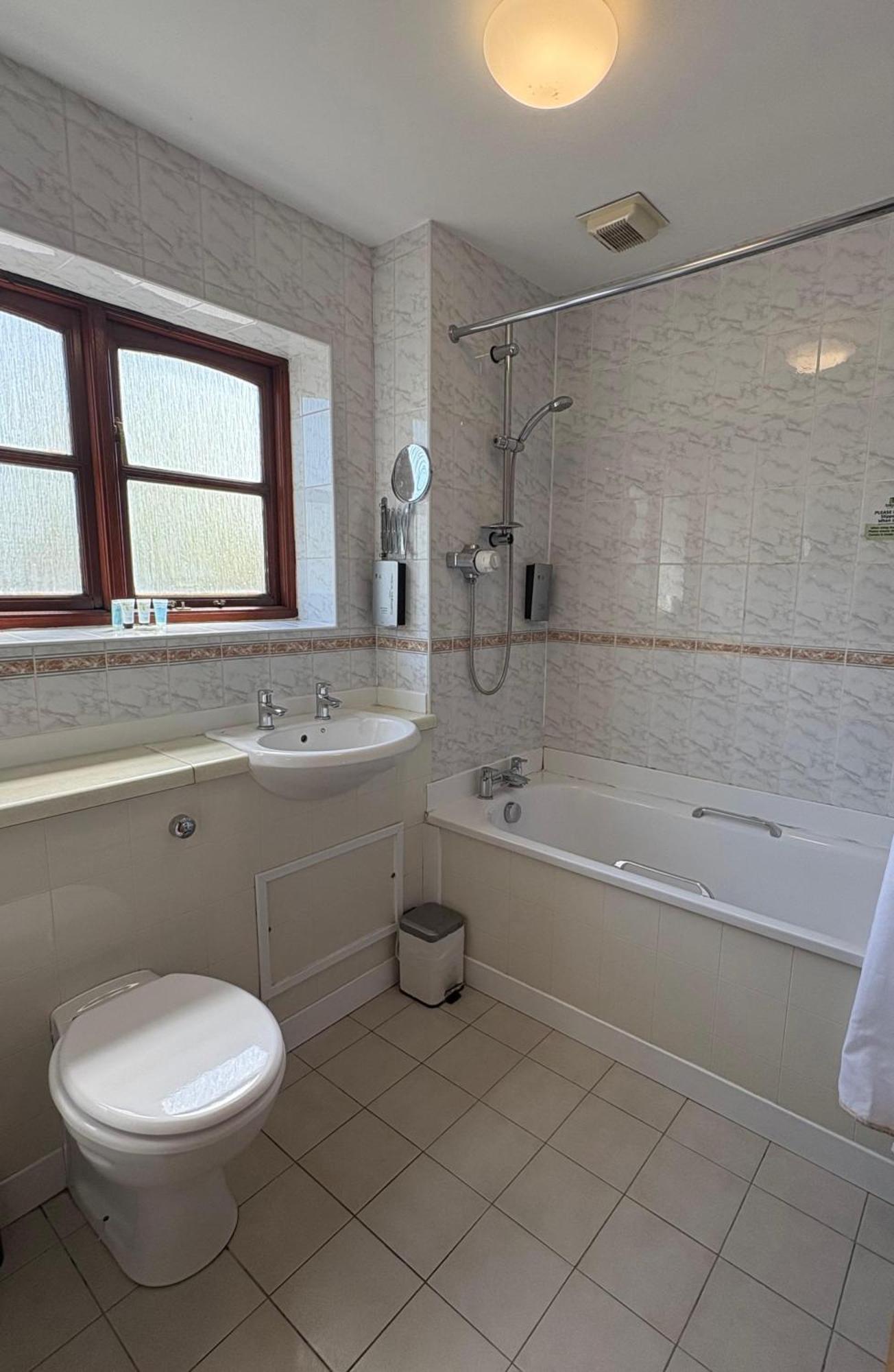 Stoke-on-Trent Tollgate Hotel & Leisure מראה חיצוני תמונה
